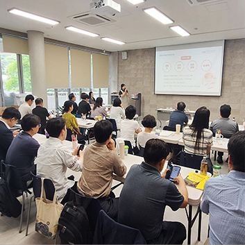 전시실 이미지3